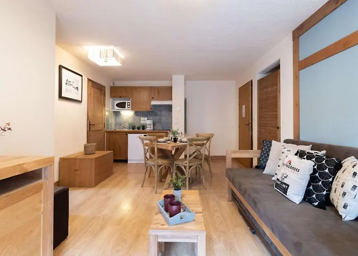Apartment Centre-ville Avec Piscine Et Wifi, Animaux Acceptes - Fr-1-296-399