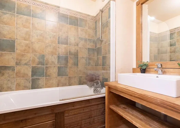 Apartment Centre-ville Avec Piscine Et Wifi, Animaux Acceptes - Fr-1-296-399 *