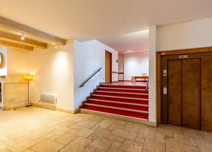 Centre-ville Avec Piscine Et Wifi, Animaux Acceptes - Fr-1-296-399 * Saint-Lary-Soulan